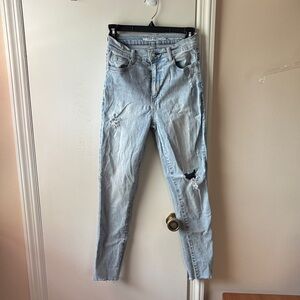 Wallflower Light Wash Distressed Jeans